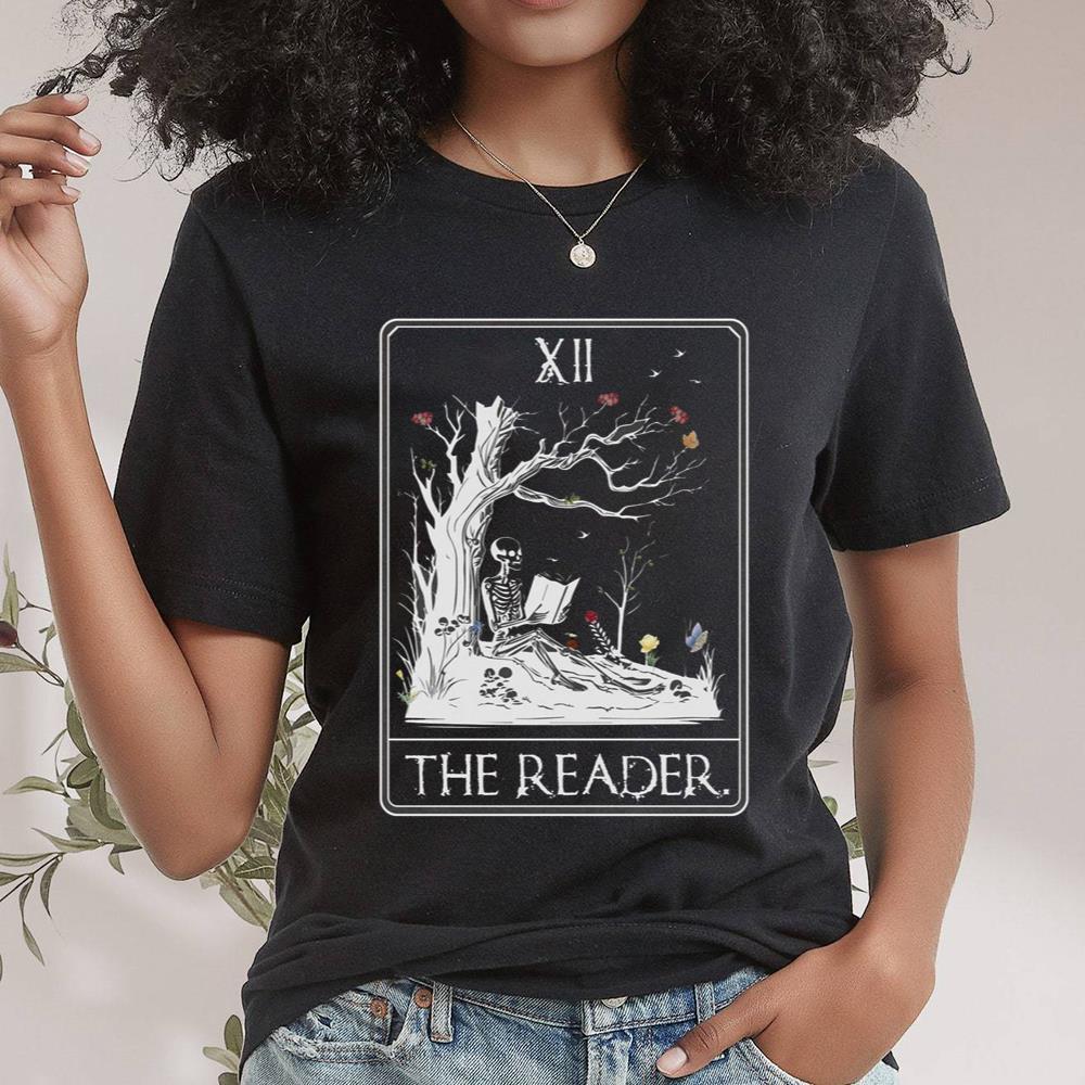 Unique The Reader Tarot Card Shirt For Her, Comfort Sweater Unisex T Shirt