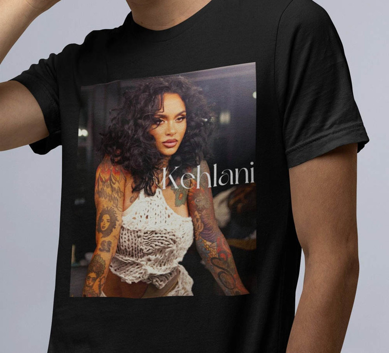 Kehlani Giving Looks Rapper Comfort Shirt