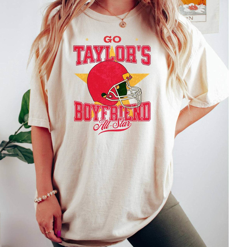 Go Taylors Boyfriend Funny Shirt, Football Kansas Short Sleeve Crewneck