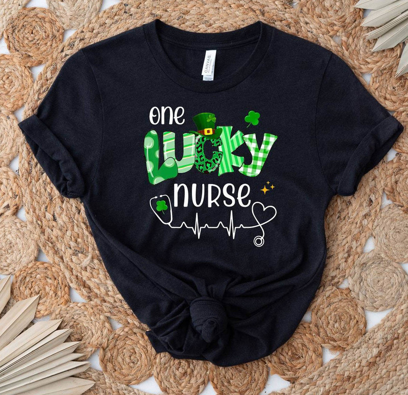 Must Have St Patrick's Day Short Sleeve , One Lucky Nurse Shirt Unisex Hoodie
