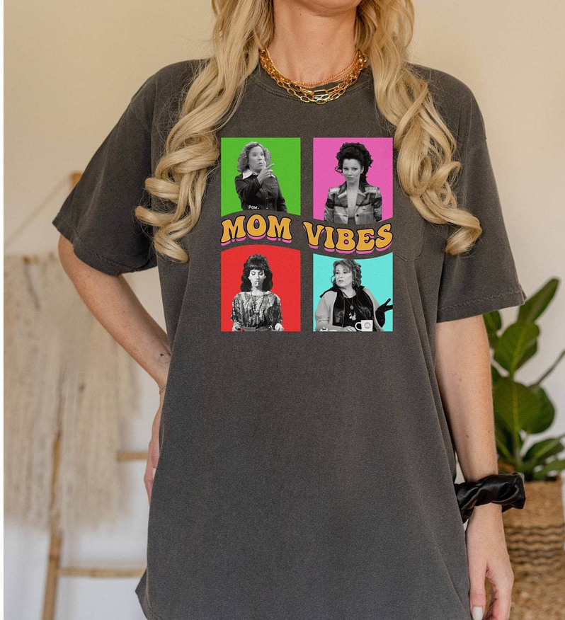 Mom Life Shirt, Trending Mom Vibes Crewneck Sweatshirt Tee Tops