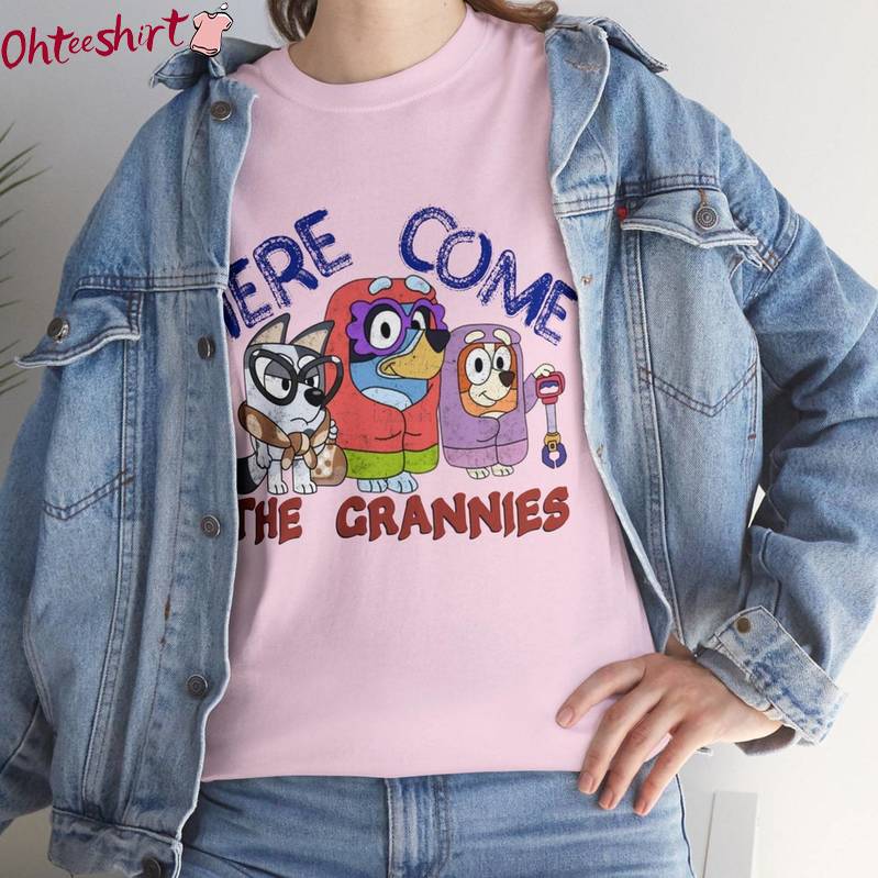 Here Come The Grannies Funny Shirt, Cotton Disney Movies Sweater Hoodie