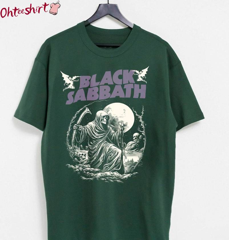 Vintage 80s Black Sabbath Band Shirt, Rock Poster Style 80s Long Sleeve Tee Tops