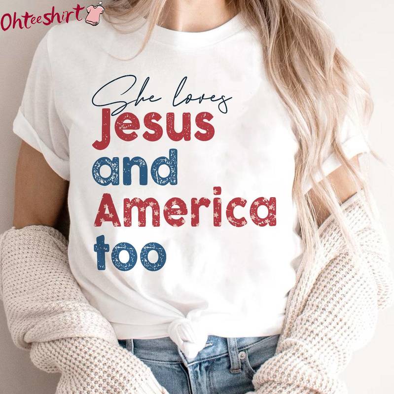 Trendy 4th Of July Short Sleeve , Groovy Loves Jesus And America Too Shirt Unisex Hoodie