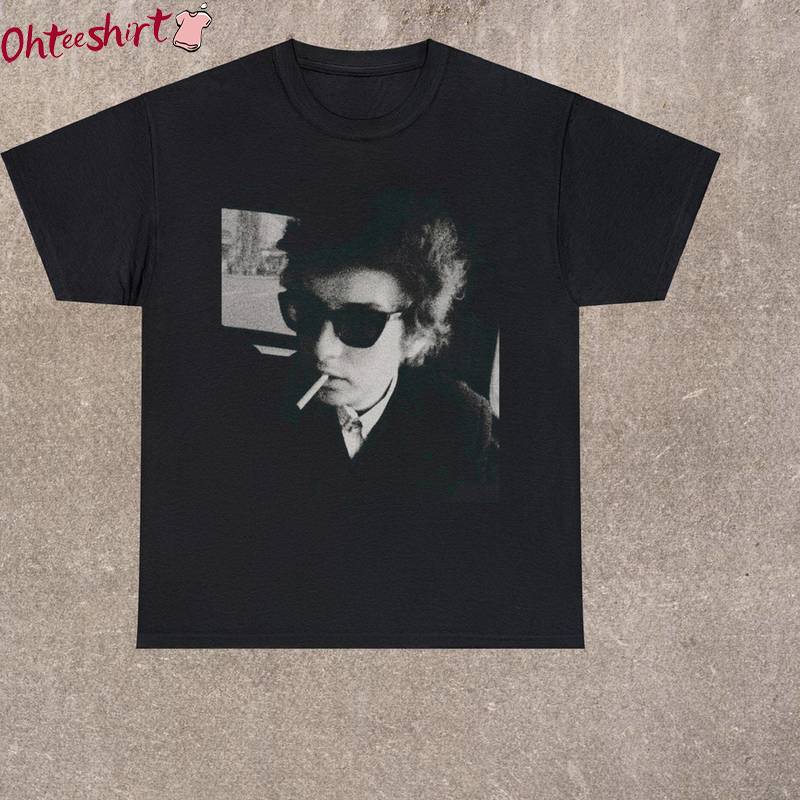 Must Have Fantastic Bob Dylan Shirt, Cool Design Crewneck Long Sleeve Gift For Fan