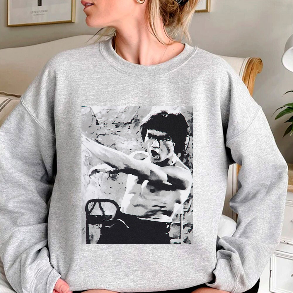 Eye-Catching Be Water Bruce Lee Sweatshirt For Family
